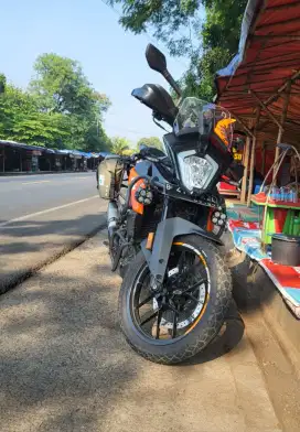 KTM Adventure siap tempur