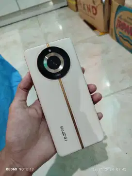 Realme 11 pro 5g