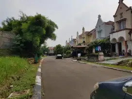 Tanah di Telaga Golf Sawangan, 302 m2, Kluster Belanda