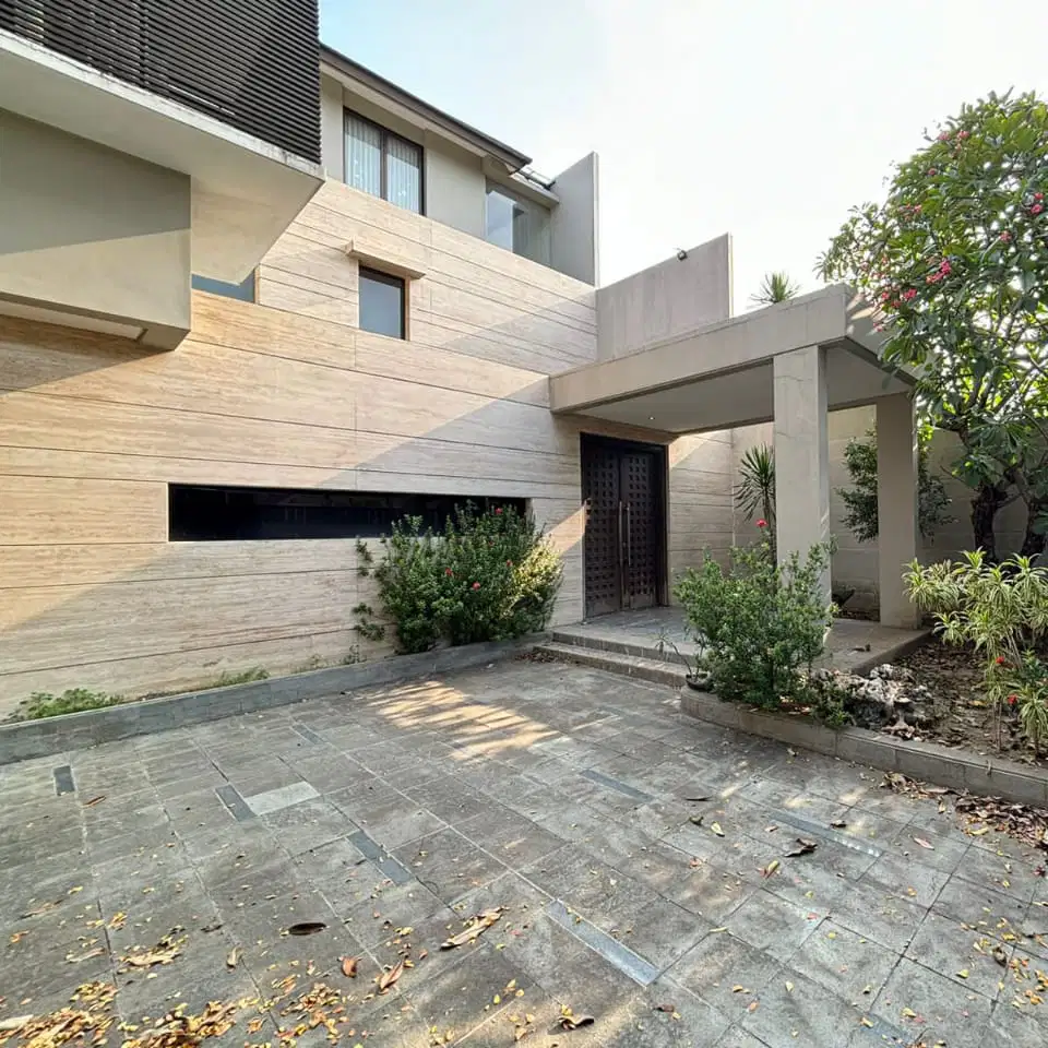 BIL DIJUAL RUMAH CITRALAND UTAMA DEKAT GRAHA,PAKUWON INDAH,MENGANTI