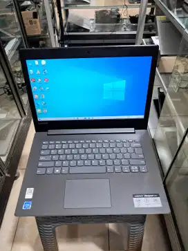laptop second Lenovo ram 8gb ssd 256gb