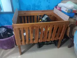 Keranjang bayi bahan kayu