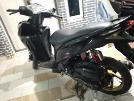 Vario 125 tahun 2014 lengkap