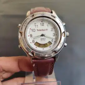 Jam tangan pria preloved T1mberland