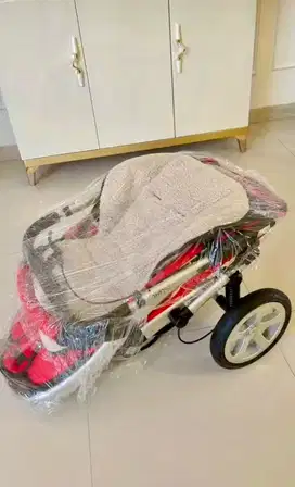 Bismillah di jual cepat murah stroller sdh di laundry tinggal pakai