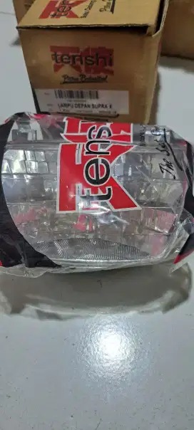 Lampu depan assy supra x lama