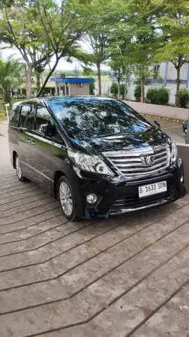 Alphard S Audio less 2012