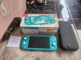 Nintendo Switch Lite Atmos Mesin 2023 128GB Turquoise Fullset 00