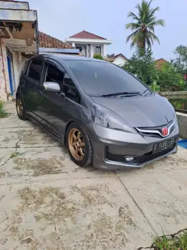 Honda Jazz 2010 (manual)