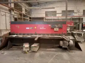 MESIN SHEAR AMADA M-3060