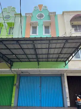 Disewakan ruko Boulevard Hijau Harapan Indah siap pakai minimalis