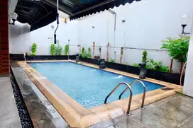 RUMAH JATIBENING (BEKASI) - NYAMAN DENGAN KOLAM RENANG