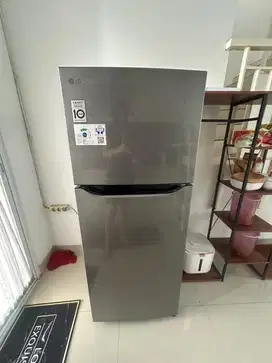 Kulkas LG inverter garansi 10 tahun