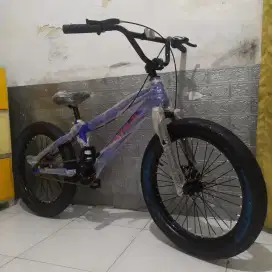 SEPEDA ANAK
BMX
20
SEPEDA BMX 20
SEPEDAH BMX
SEPEDA BMX 20 INCH BIKE