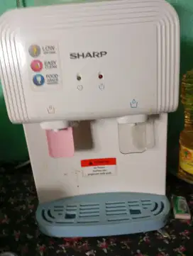 Dispenser sharp panas dan normal plus galon