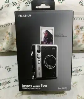 Dijual Kamera Instax mini EVO