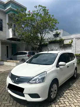 Grand livina SV A/T 2013