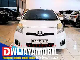 YARIS 1.5 E AT 2013