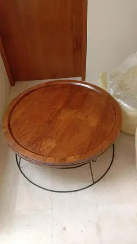 Meja Ruang Tamu - Solid Wood - Kualitas Prima