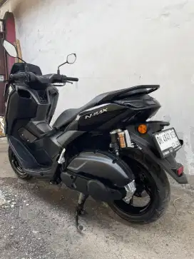 Nmax 2024 hitam