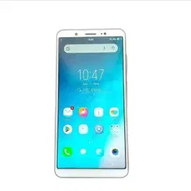 Vivo V7+ 4/64gb