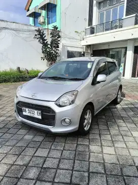 Daihatsu Ayla X 2014 Matic 1000cc silver bagus kredit garansi agya