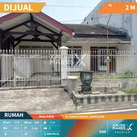 Dijual  Rumah Luas di Poros Jalan Danau danau Sawojajar 1 Malang