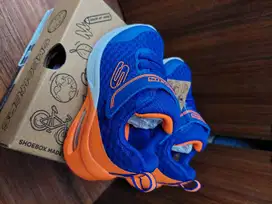 Sepatu anak skecher ukuran 22 (ORI)