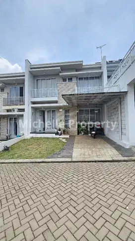 Di jual cepat rumah 2 lantai di Cibubur Country