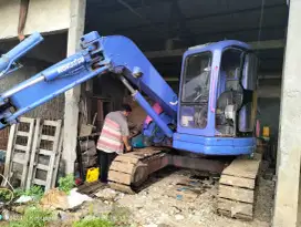 Excavator Komatsu PC75UU-3