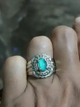 Bacan Doko kristal giwang