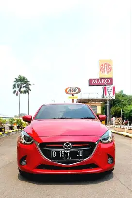 MAZDA 2 R AT MERAH SKYAKTIF TH. 2014, TINGGAL PAKAI