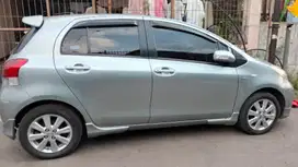 Toyota Yaris E AT 2011 LOW KM