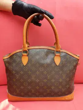 Tas import eks LOUIS VUITTON Lockit Monogram ad no seri