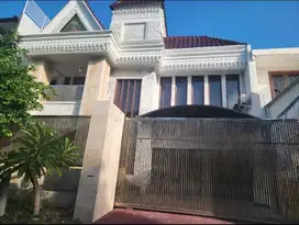 Full Batu Onik + Full Marmer Rumah di Villa Bukit Indah Pakuwon Indah