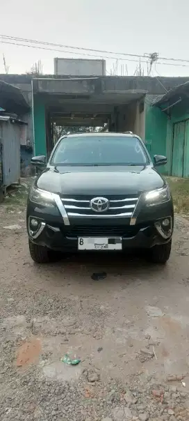 FORTUNER 2.4VRZ AT 4X2 2016