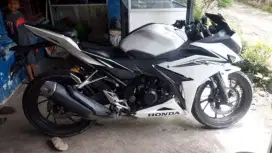 Dijual Honda CBR150 Tahun 2016