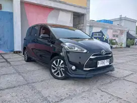 Toyota Sienta Q 2018