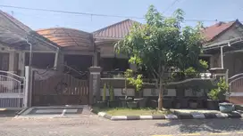 Dijual Rumah Lokasi Strategis di Jl. Semarang Indah