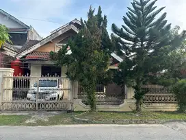 Dijual Rumah Hook Posisi Strategis di Balikpapan Baru