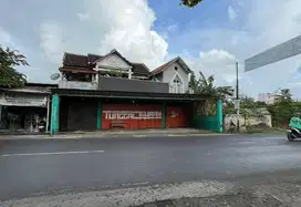 Ruko 2 lantai pinggir jalan