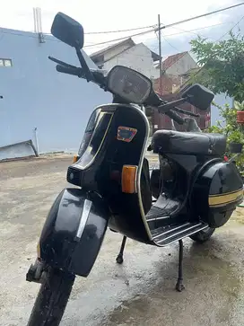 Forsell vespa px150 tahun 1994, motor kesayangan