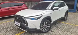 DP Rendah Toyota Corolla 1.8 Cross Hybrid Bensin-AT 2021 USNSAS CRS