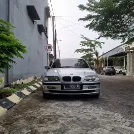 Bmw E46 serie 3 318i Mesin M43 tahun 2001