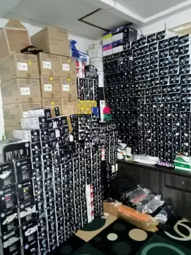 Dibeli tinta sisa pemakaian yg sudah tidak terpakai baru dan bekas