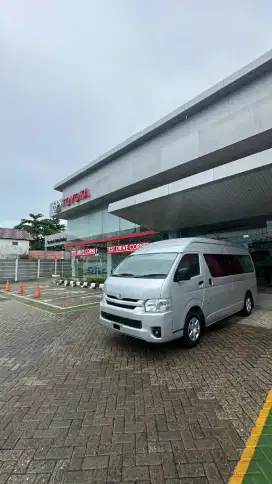 DI JUAL TOYOTA HIACE COMMUTER 2024 BULAN 11