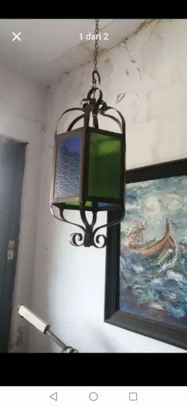 Lampu kaca lawas