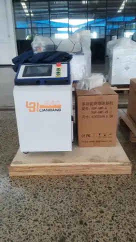 Mesin handheld laser 3 in 1