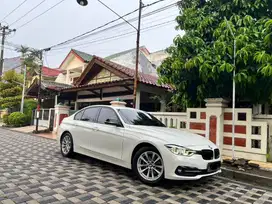 Jual bmw 320i sport facelift low km simpanan