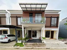 Rumah 2Lantai Semi Furnished Di Fortune District  Graha Raya Bintaro